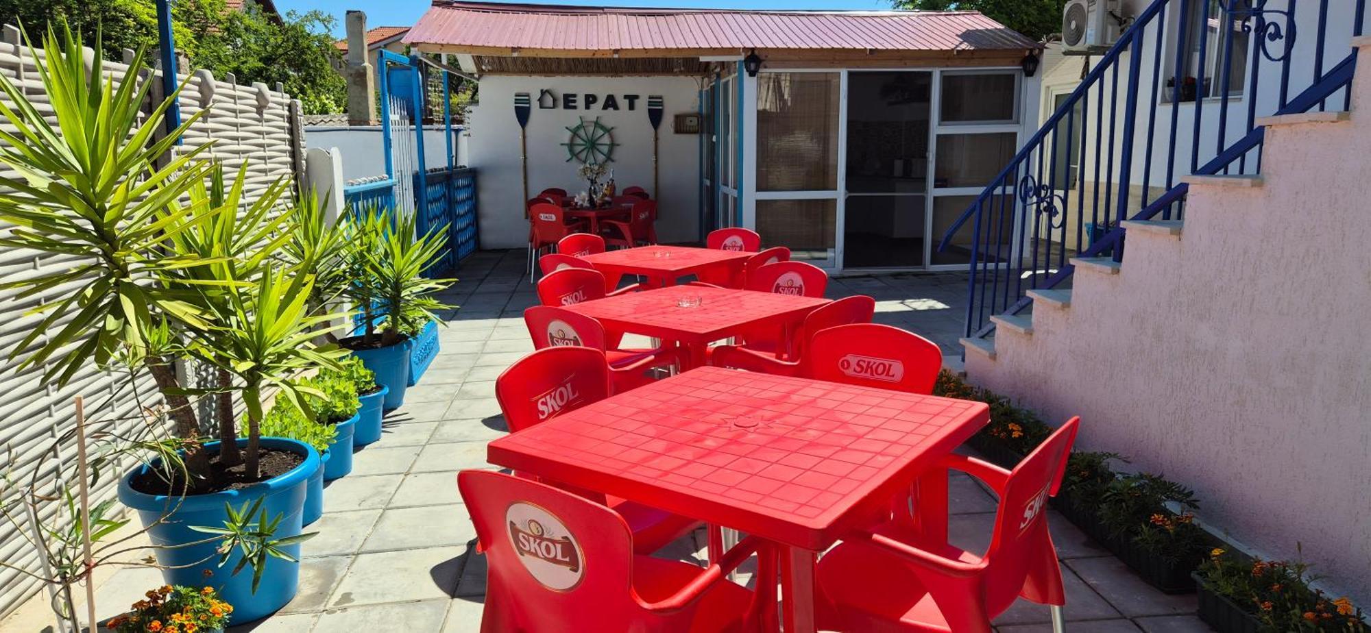 Casa Epat Hotel 2 Mai Bagian luar foto